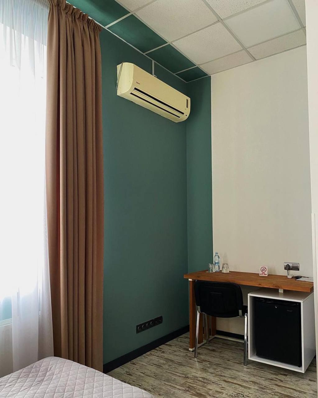 Gosudar Hotel Кропивницкий Экстерьер фото